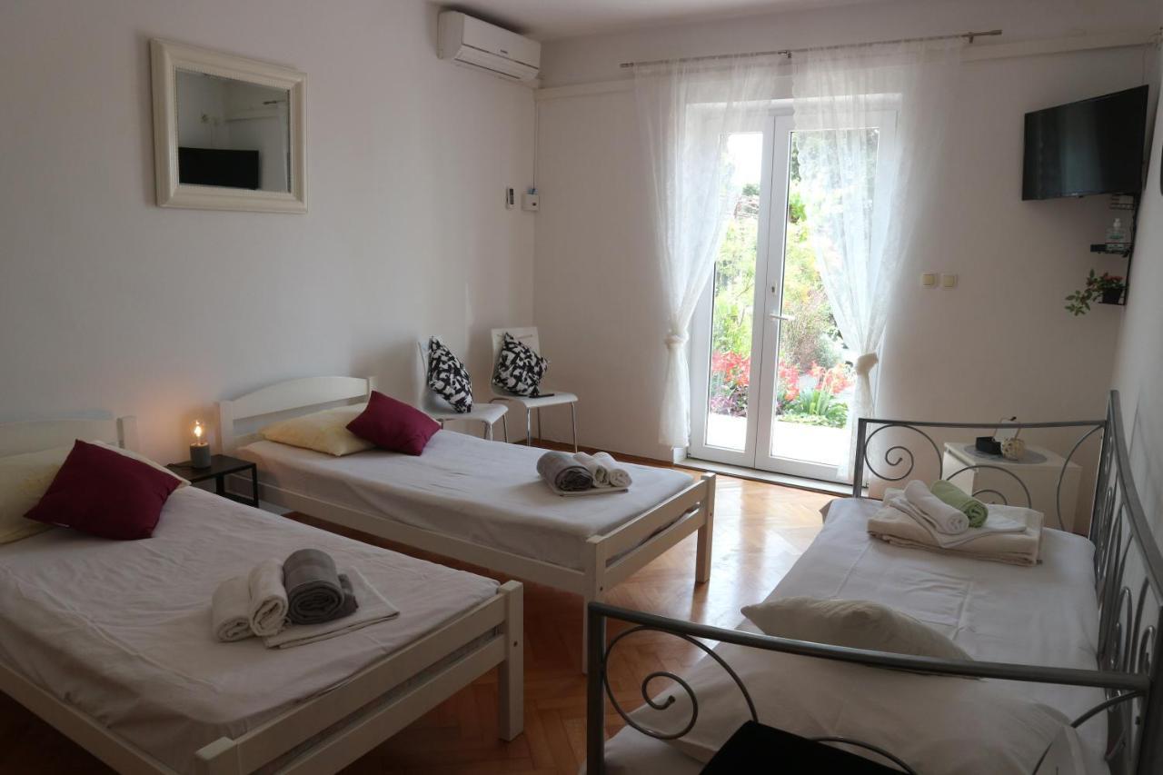 Apartments Joko Omis Bagian luar foto