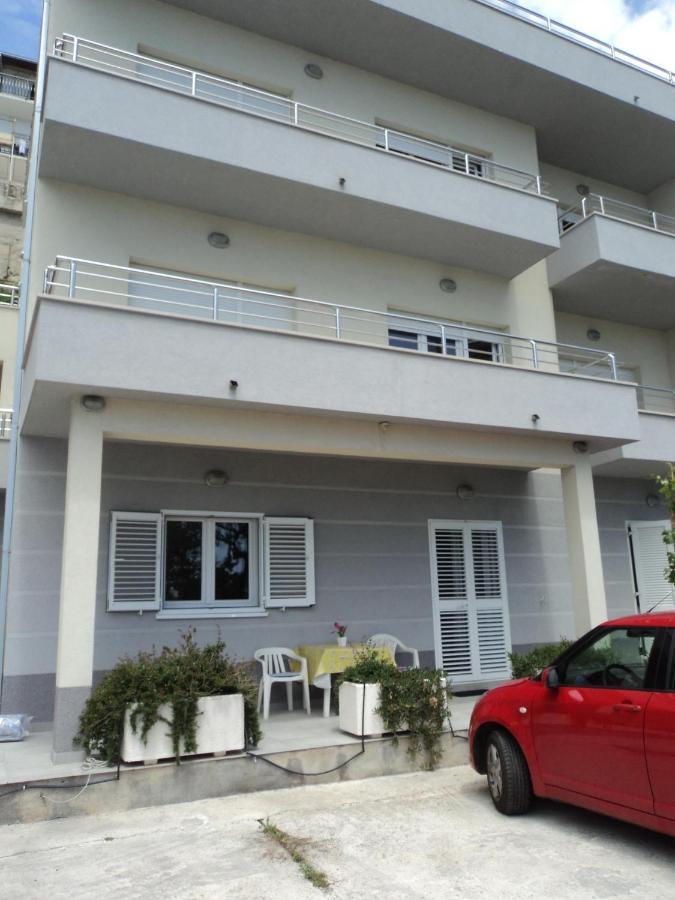 Apartments Joko Omis Bagian luar foto